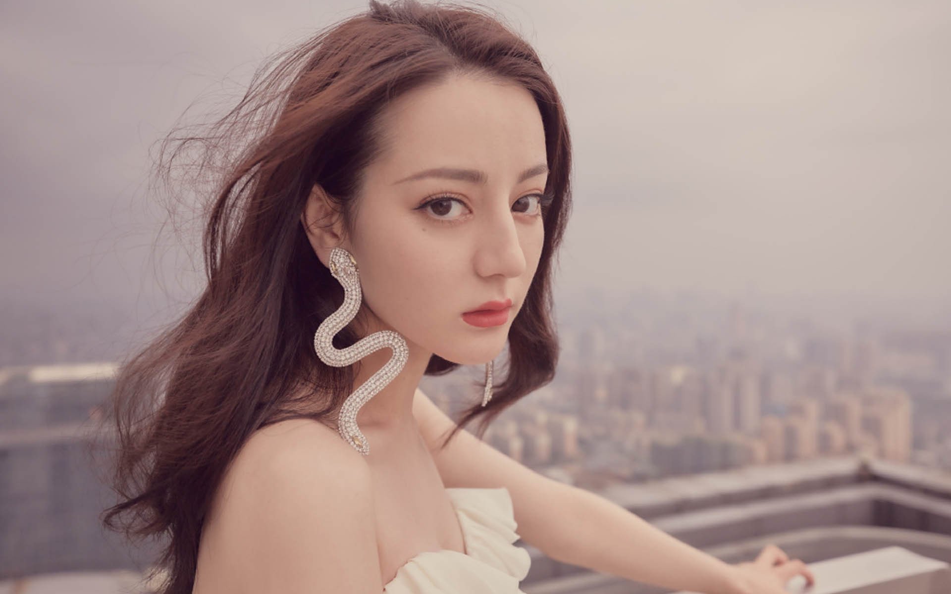 jiuyou游戏-富勒姆反击快速精准，白百合努力保级，富勒姆外号叫什么